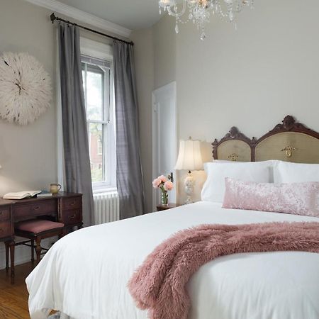 Akwaaba Philadelphia Bed and Breakfast Εξωτερικό φωτογραφία