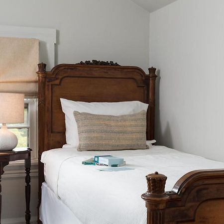 Akwaaba Philadelphia Bed and Breakfast Εξωτερικό φωτογραφία